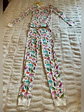 NWT Hanna Andersson Girls’ Size 12 Rainbow Dinosaur Pajama Set